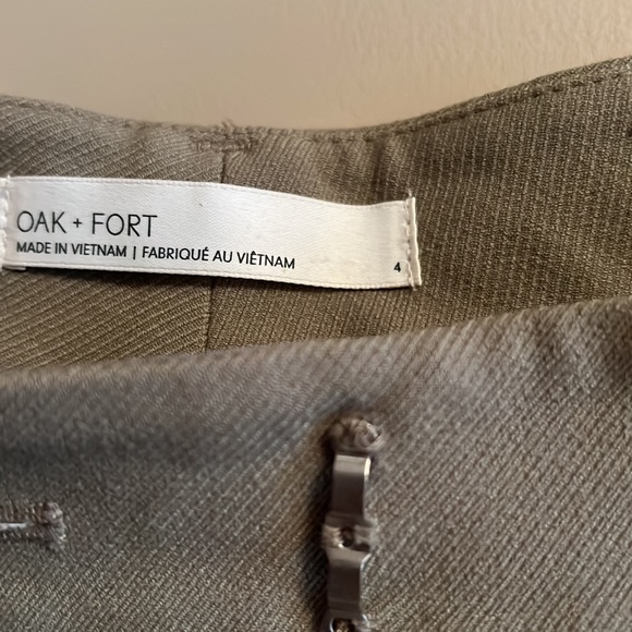 Oak + Fort dusky green straight leg pant | size 4 - Picture 2 of 6